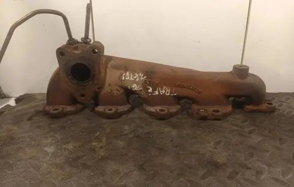 Renault Trafic III (X82) Exhaust manifold 140045202R