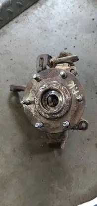 Mitsubishi Pajero Front wheel hub spindle knuckle