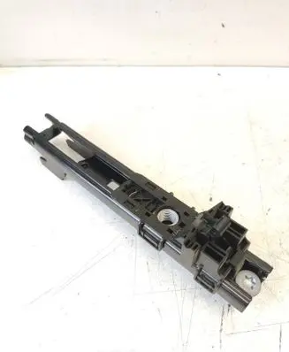 Mercedes-Benz C AMG W205 Seat belt height adjuster A0008600388