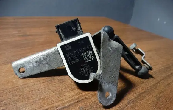 BMW 7 G11 G12 Sensor