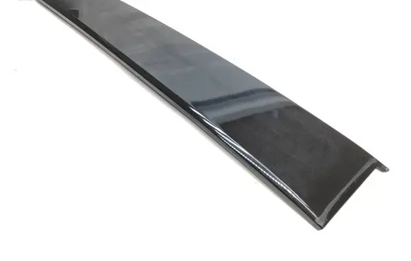 Hyundai Santa Fe Rear door glass trim molding 83260S1000