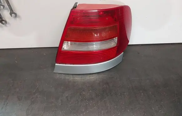 Audi A4 S4 B5 8D Rear/tail lights 8D0945096G