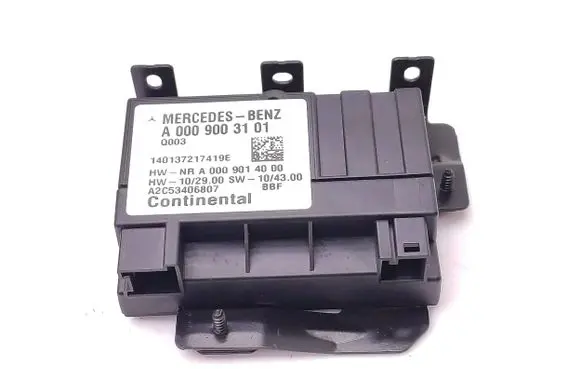 Mercedes-Benz Sprinter W906 Fuel injection pump control unit/module A0009003101 140137217419E A0009014000