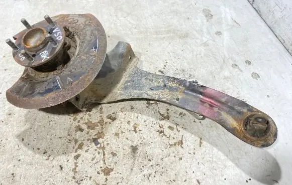 Rear wheel hub spindle/knuckle