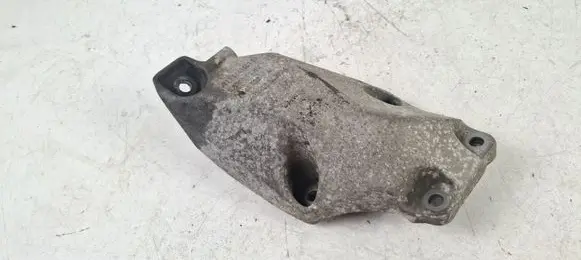 BMW X3 F25 Engine mounting bracket 6861401