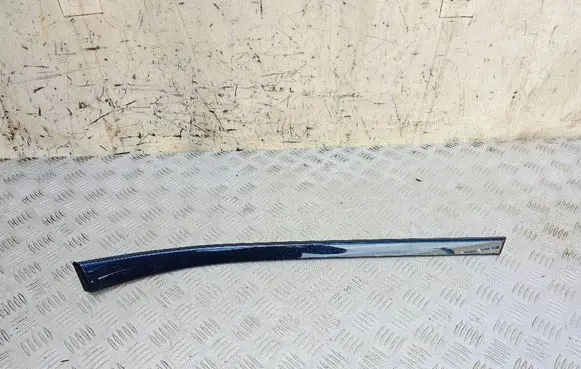 BMW 5 E39 Front door trim bar 8172032 51418172032