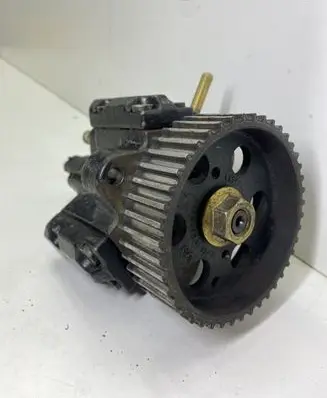 Fiat Punto (188) Fuel injection high pressure pump 044501007 0281002488 01772300