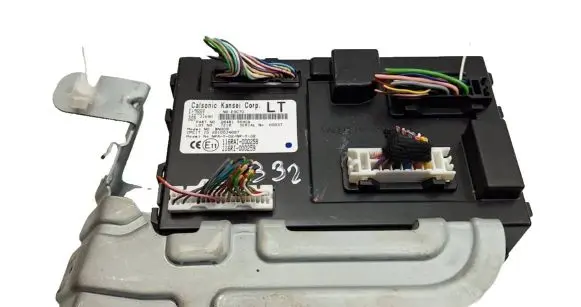Nissan Leaf II (ZE1) Comfort/convenience module 284B15SH0A