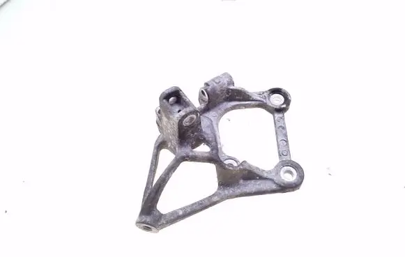 Peugeot Partner Engine mounting bracket 9662414980