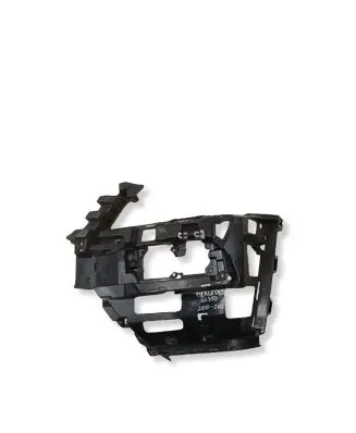Mercedes-Benz GL X164 Bumper support mounting bracket corner A1648851516