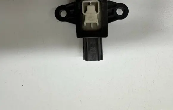 Ford Mustang V Airbag deployment crash/impact sensor CT4314C676AA 02112013 30221AB2
