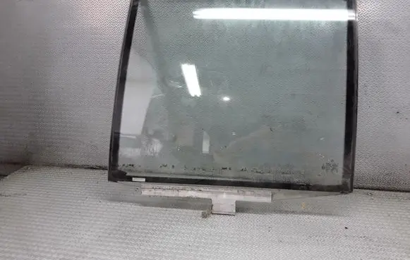 Mercedes-Benz S W140 Rear door window glass