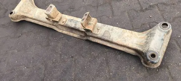 Mitsubishi Pajero Gearbox mount 