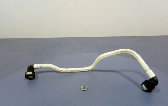 Volkswagen PASSAT B7 USA Fuel line pipe 2Q0201160