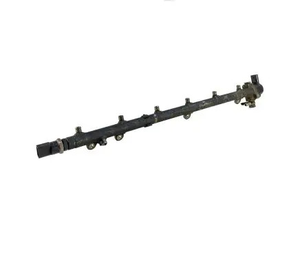Mercedes-Benz E W211 Fuel main line pipe A6130700095 045210000 000952