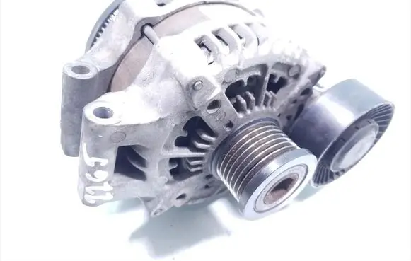 BMW 3 E90 E91 Generator/alternator 7550468