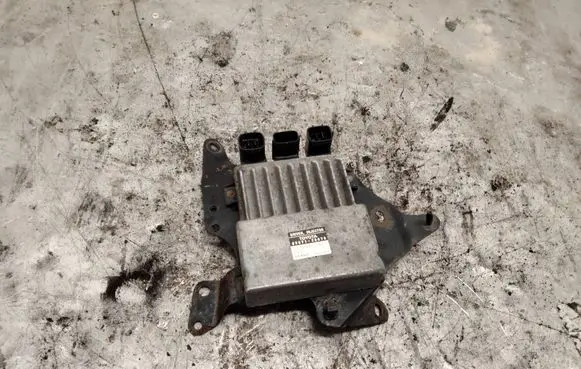 Lexus IS 220D-250-350 Fuel injection control unit/module 8987120070 1310001371