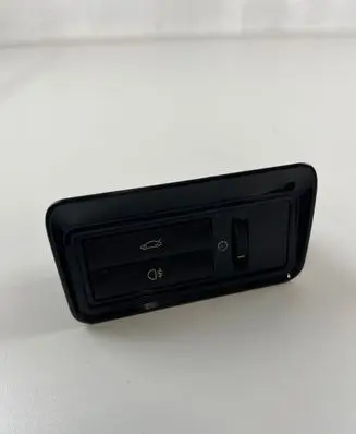 Jaguar XF Tailgate opening switch 10400976890