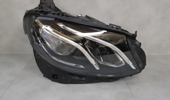 Mercedes-Benz E W213 Headlight/headlamp A213906400 A2139064000