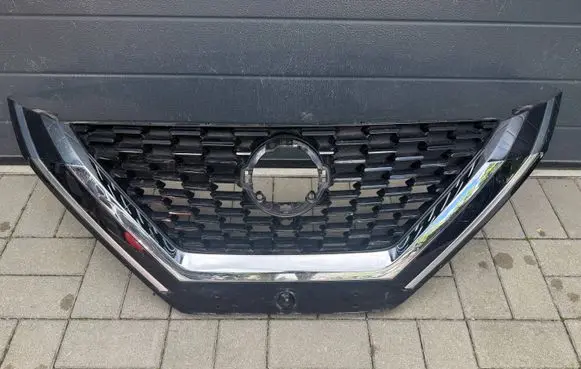 Nissan Qashqai J12 Front bumper 623106UAA 7600U100