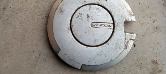 Volkswagen PASSAT B3 Original wheel cap 191601147