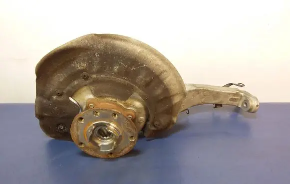 Porsche Cayenne (92A) Front wheel hub spindle knuckle