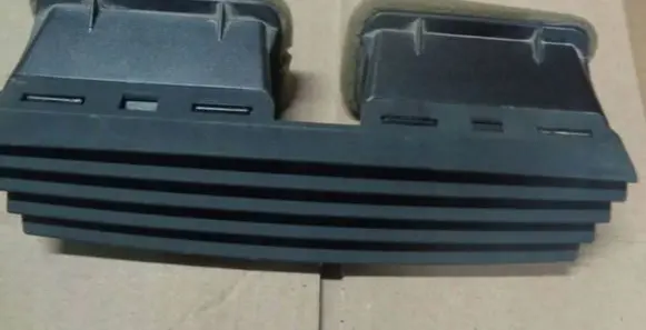 Mercedes-Benz CL C216 Dash center air vent grill A2216890066