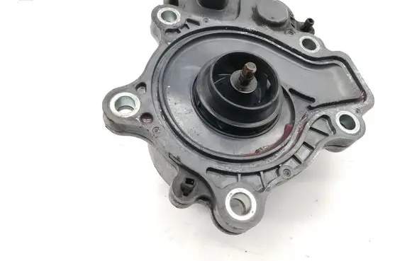 Toyota Prius (XW30) Water pump AISIN33