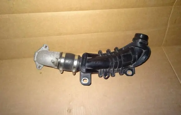 Mazda CX-5 Air intake hose/pipe 0916090204