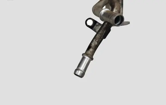 Nissan X-Trail T31 Engine coolant pipe/hose