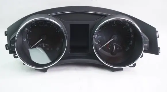 Skoda Superb B6 (3T) Speedometer (instrument cluster) 3T1920841J