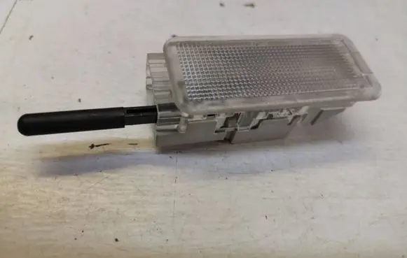 Peugeot 308 Glove box light 
