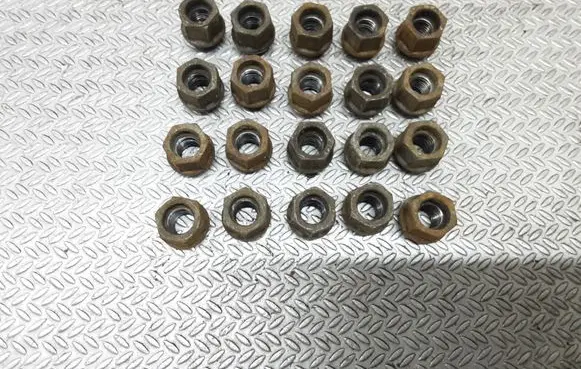 Chrysler Sebring (ST-22 - JR) Nuts/bolts 