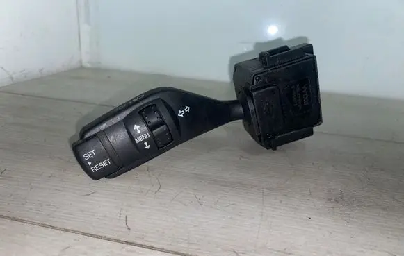 Ford Focus Indicator stalk 17D9403 X1AA
