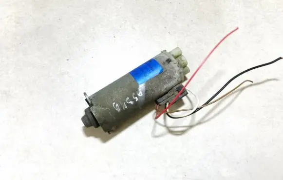 Mercedes-Benz S W220 Seat adjustment motor 2208201542