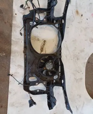 Volkswagen PASSAT B5 Radiator support slam panel 4B0805594
