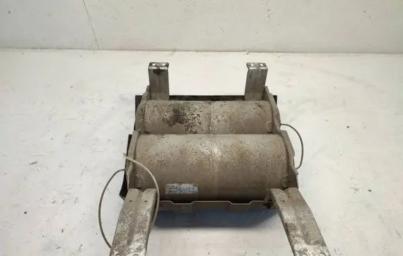 Mercedes-Benz GL X164 Air suspension tank/reservoir A1643200315 P01408 ZGS003