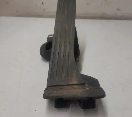 Volkswagen PASSAT B6 Accelerator throttle pedal 1K2721503M 6PV00874500