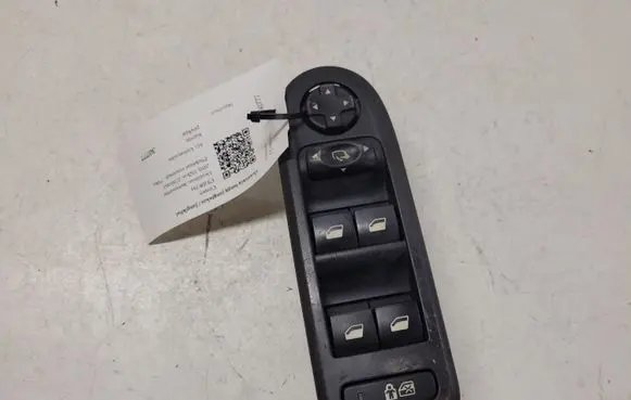 Citroen C5 Electric window control switch 96660258XT 30170348