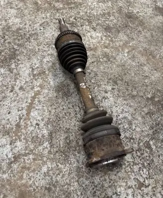 Mitsubishi L200 Front driveshaft 3815A308