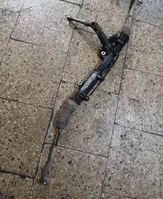 Mercedes-Benz C W204 Steering rack