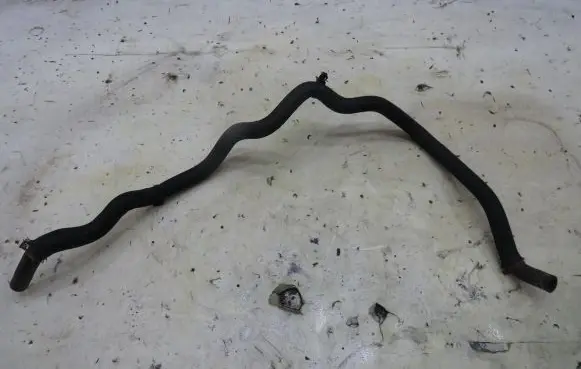 Nissan Qashqai Engine coolant pipe/hose