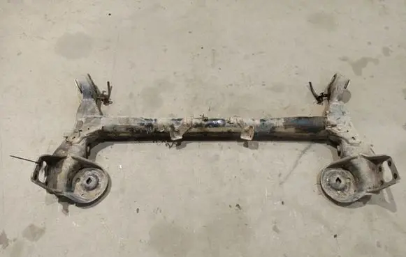 Citroen C4 I Picasso Rear subframe 