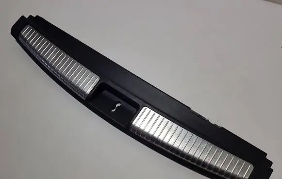 Mercedes-Benz ML W164 Trunk/boot sill cover protection 1646900141BGG A1646900141