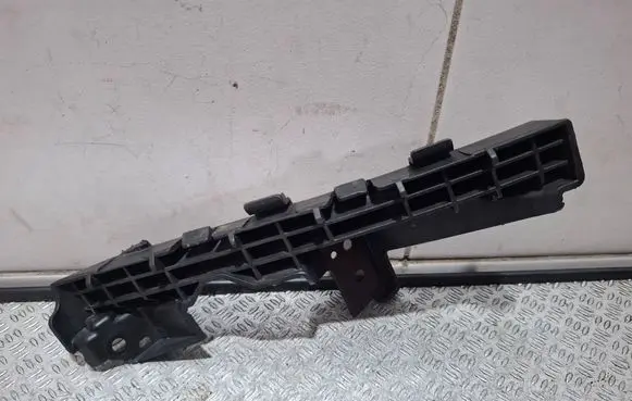 KIA Ceed Front bumper mounting bracket 86518A2000