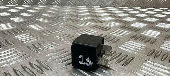 Skoda Octavia Mk3 (5E) Other relay 4H0951253A