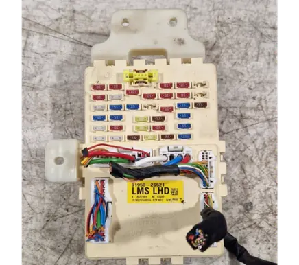Hyundai ix35 Fuse module 919502S521