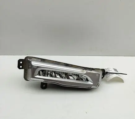 BMW X7 G07 Front fog light 7406366
