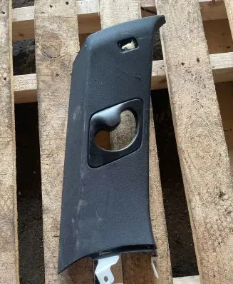 BMW X5 E70 (A) pillar trim 15671810 6714486 84982041