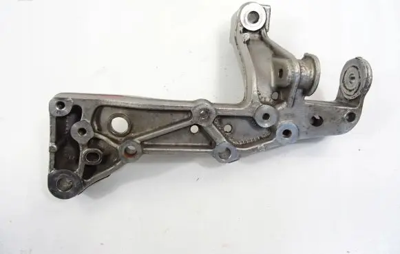 Volkswagen Touran III Front control arm 1K0199296E